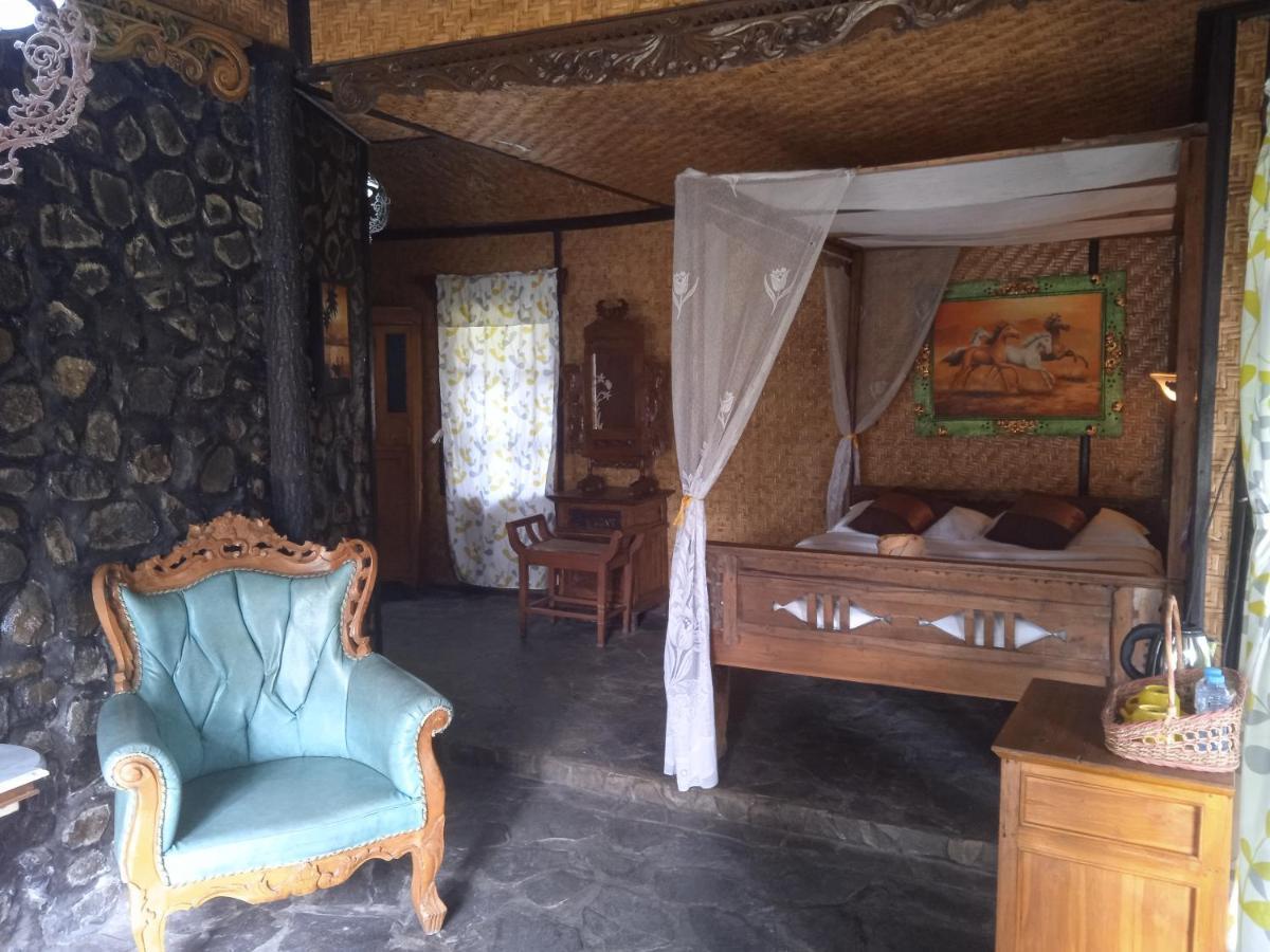 Yoschi'S Hotel Bromo Ngadisari Buitenkant foto