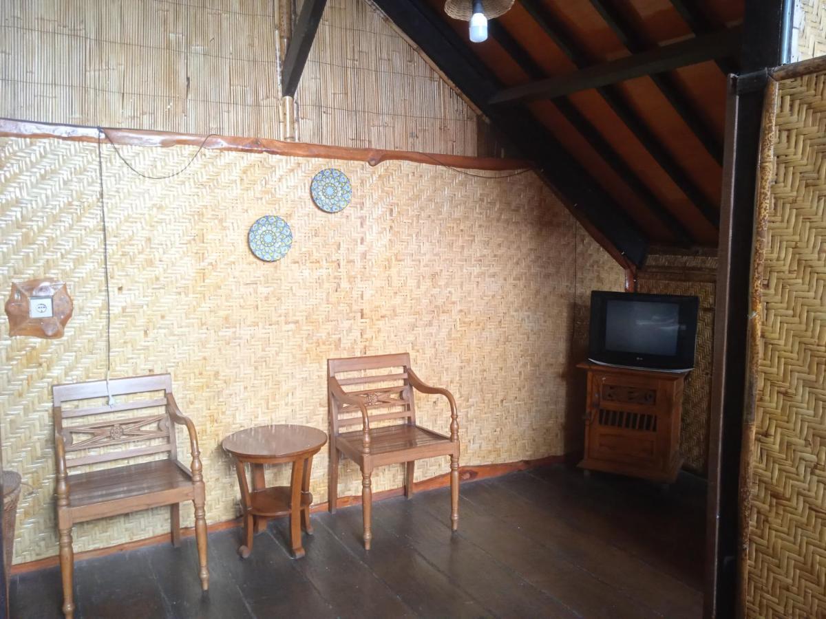 Yoschi'S Hotel Bromo Ngadisari Buitenkant foto