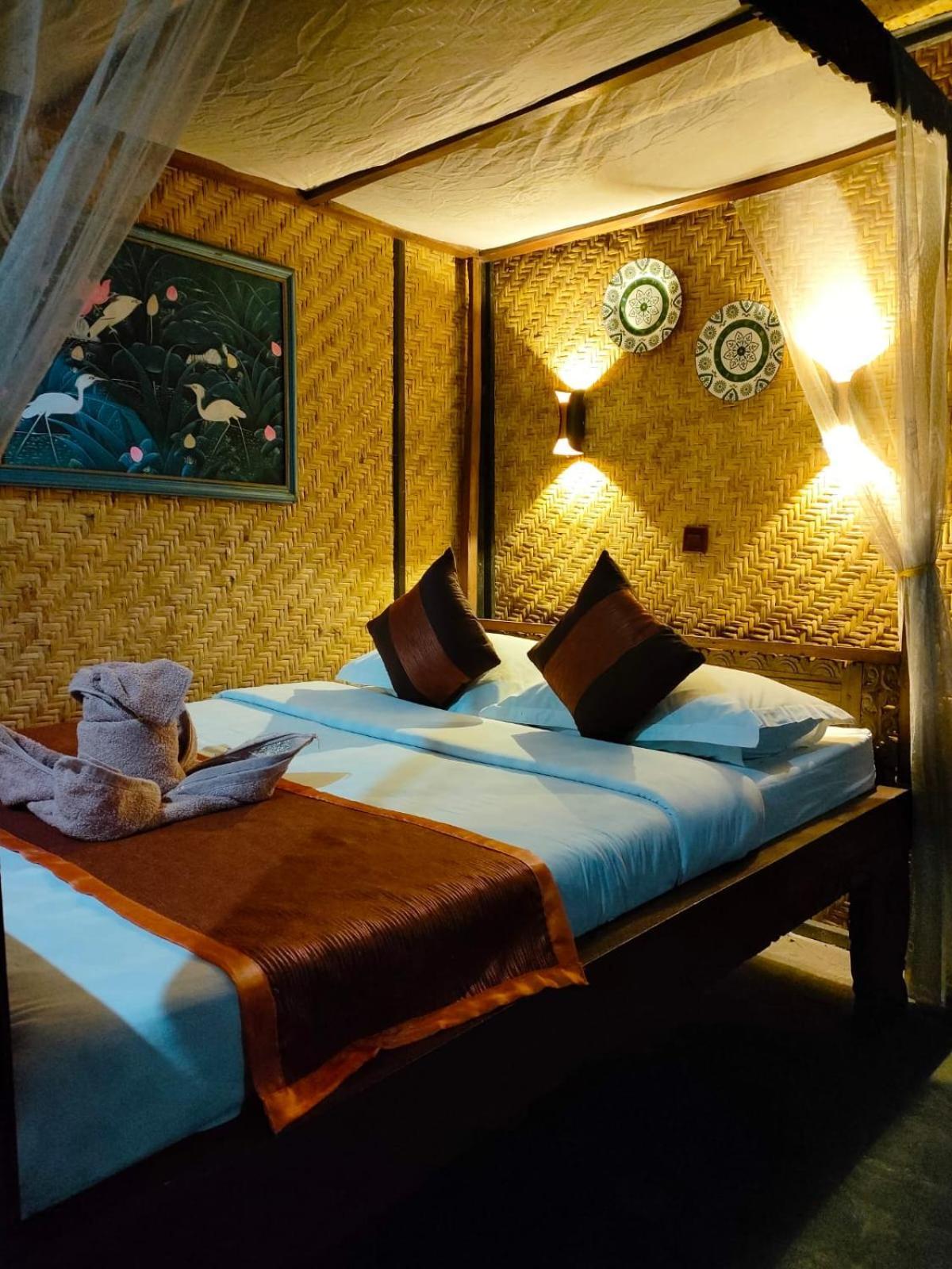 Yoschi'S Hotel Bromo Ngadisari Buitenkant foto