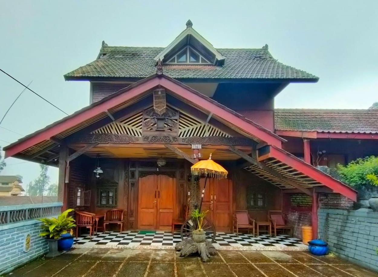 Yoschi'S Hotel Bromo Ngadisari Buitenkant foto