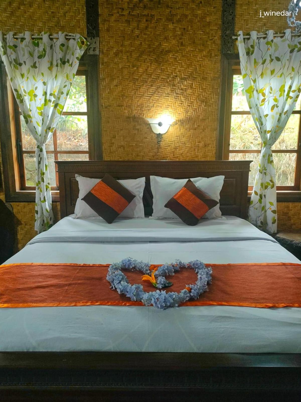 Yoschi'S Hotel Bromo Ngadisari Buitenkant foto